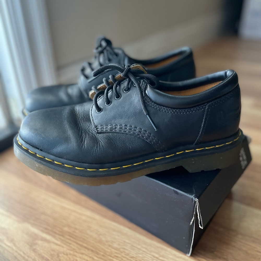 Dr. Martens Black Leather 8053 Oxford Shoes